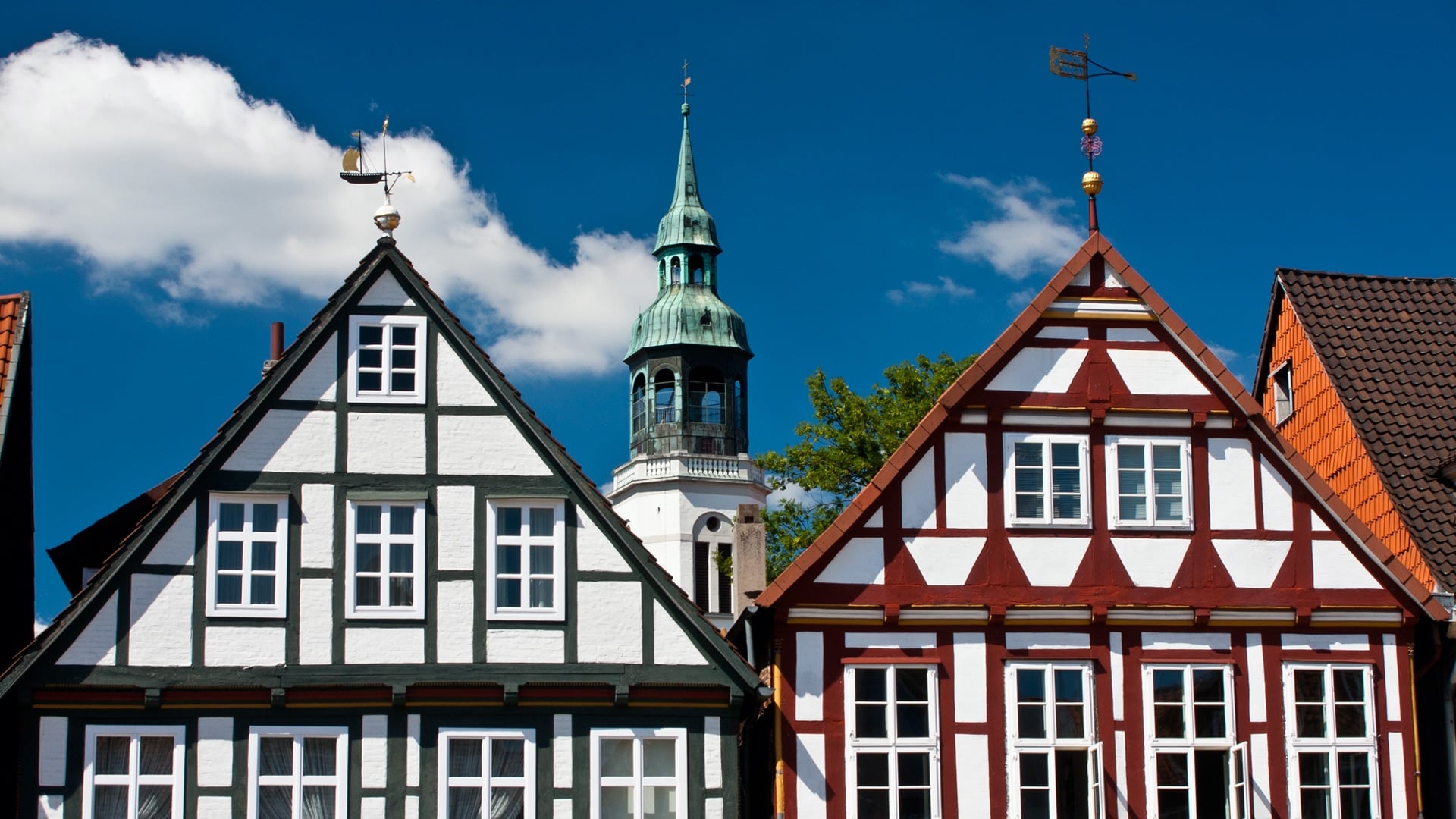 Bauunternehmen für Altbau, Sanierung und Neubau